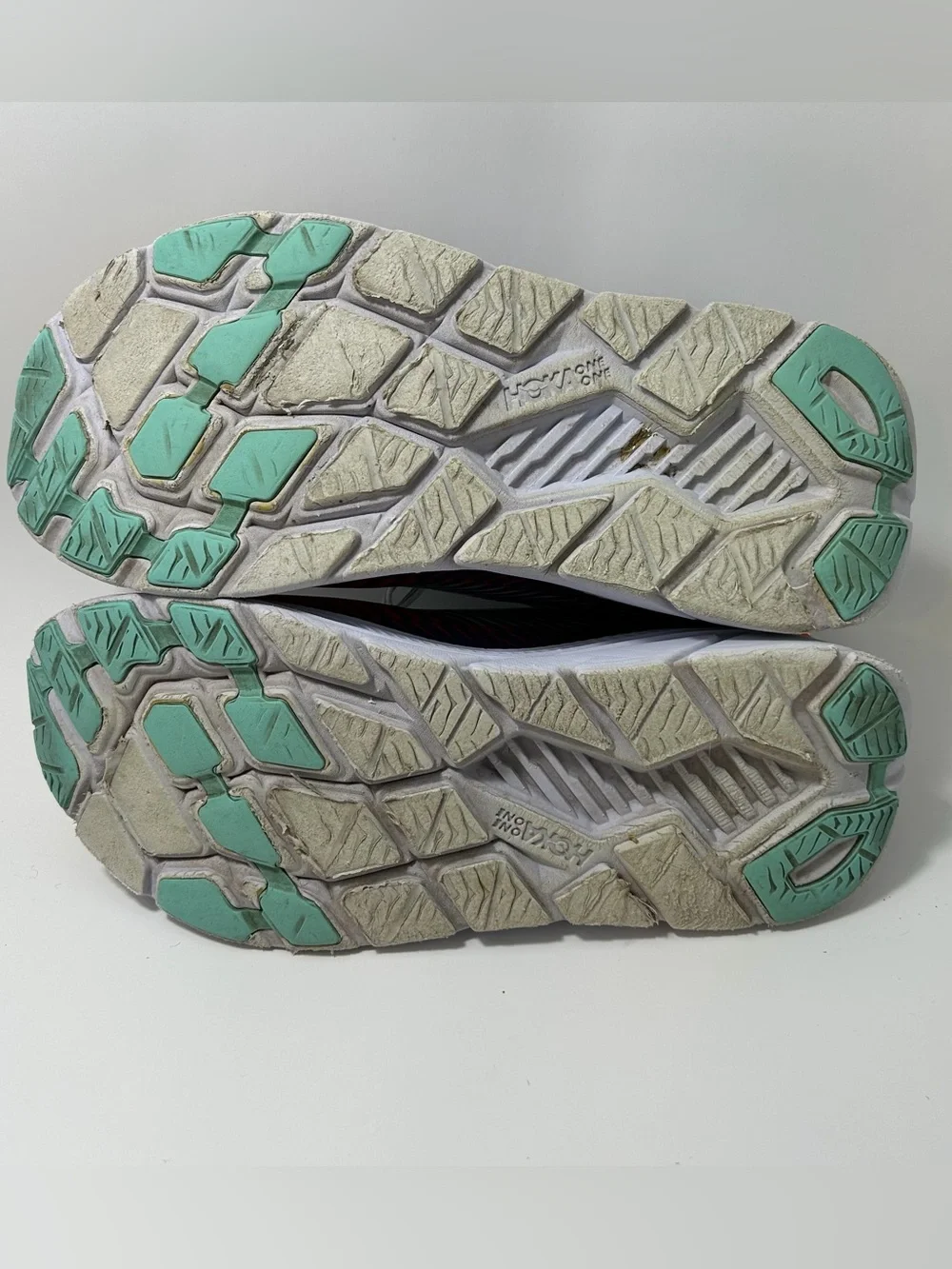 Hoka One One Ironman Rincon 2 Mens 10.5 Sneakers Running Kailua Kona Sunset Shoe